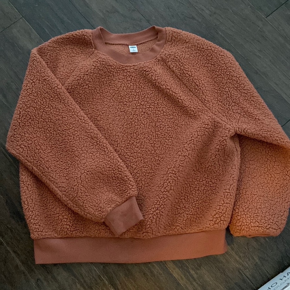 Textured old navy sweatshirt